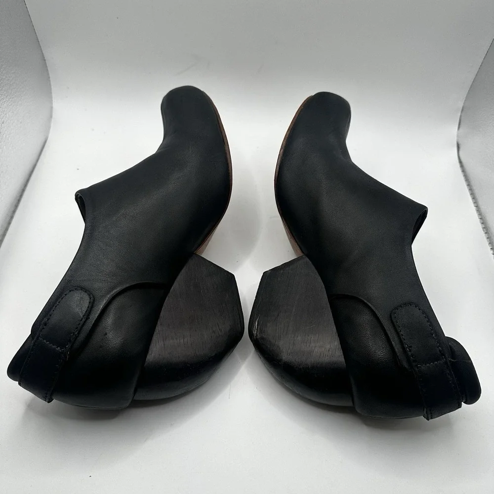 Rachel Comey Barbaro Booties Carved Wooden Heel Black Leather Buckle Strap 7.5